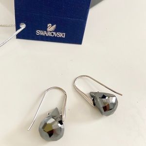 Swarovski earring 🍁🍂